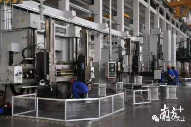 65年来，开云手机官方网站登录官网-开云(中国)一直专注于泵领域的研究和应用，图为开云手机官方网站登录官网-开云(中国)车间